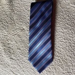 Van Heusen Polyester Necktie